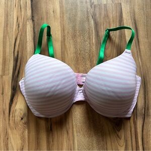 PINK Victoria's Secret Pink and Green Bra with Molded Cups